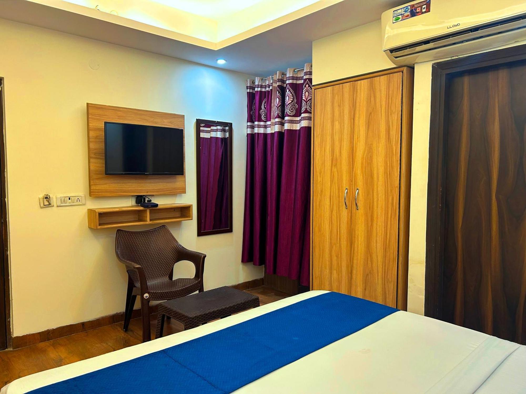 Hotel Golden Bliss At New Delhi International Airport מראה חיצוני תמונה